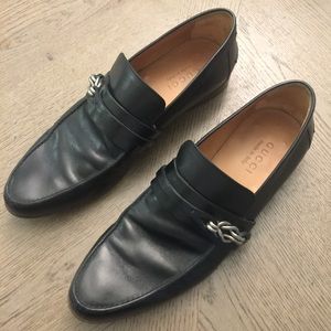 Classic black Gucci loafers